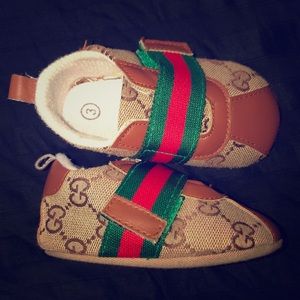 Gucci Infant shoe inspire